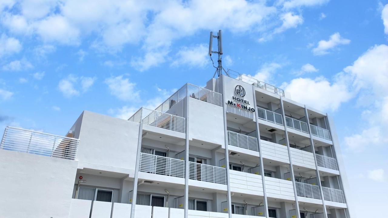 Mr Kinjo 万座ビーチ前 Aparthotel Onna Eksteriør bilde